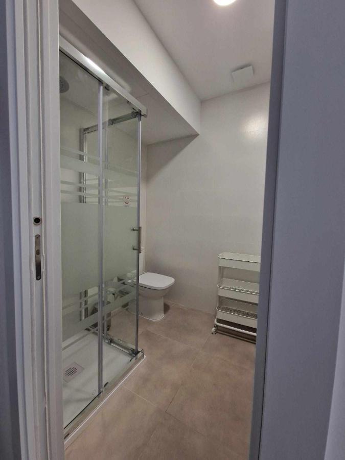 Moderno Apartamento 3 En Calle Marmoles マラガ エクステリア 写真