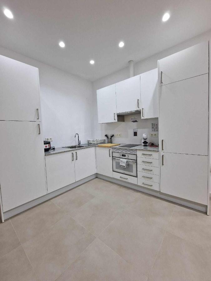 Moderno Apartamento 3 En Calle Marmoles マラガ エクステリア 写真