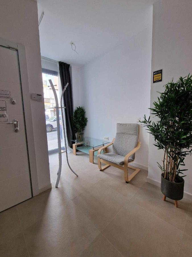 Moderno Apartamento 3 En Calle Marmoles マラガ エクステリア 写真